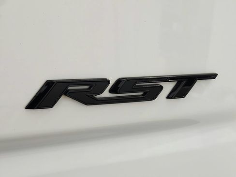 Used 2019 Chevrolet Silverado 1500 RST w/ True North Edition AWD/4WD image 30