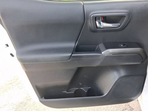 Used 2023 Toyota Tacoma TRD Sport RWD image 9