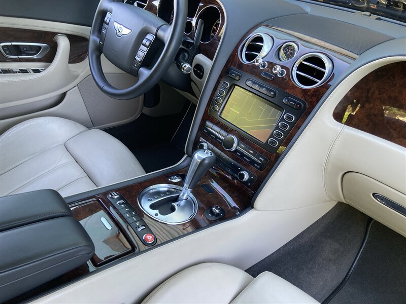 Used 2005 Bentley Continental GT AWD/4WD image 27
