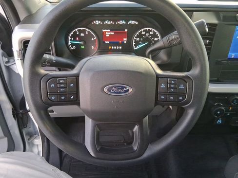 Used 2024 Ford F550 4x4 Regular Cab Super Duty image 10