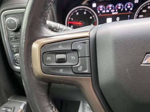 Used 2023 Chevrolet Silverado 2500 High Country w/ Z71 Off-Road Package image 20