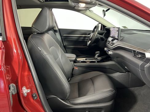 Used 2024 Nissan Altima 2.5 SL image 31