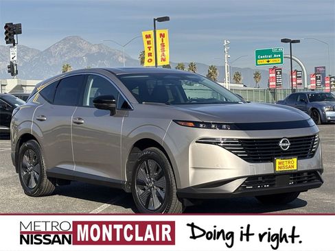 New 2025 Nissan Murano SL image 1