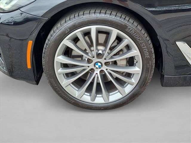 Certified 2023 BMW 530i w/ Premium Package RWD image 24