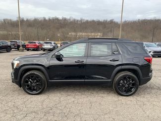 Used 2025 GMC Terrain Elevation w/ Elevation Premium Package video 2