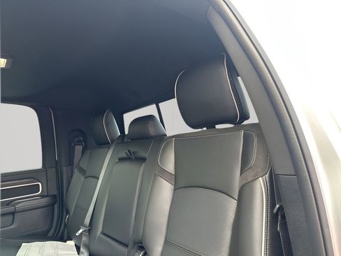 New 2026 RAM 2500 Laramie w/ Night Edition AWD/4WD image 18