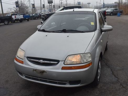 Used 2005 Chevrolet Aveo LS image 7