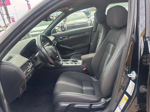 Used 2024 Honda Civic Sport image 25