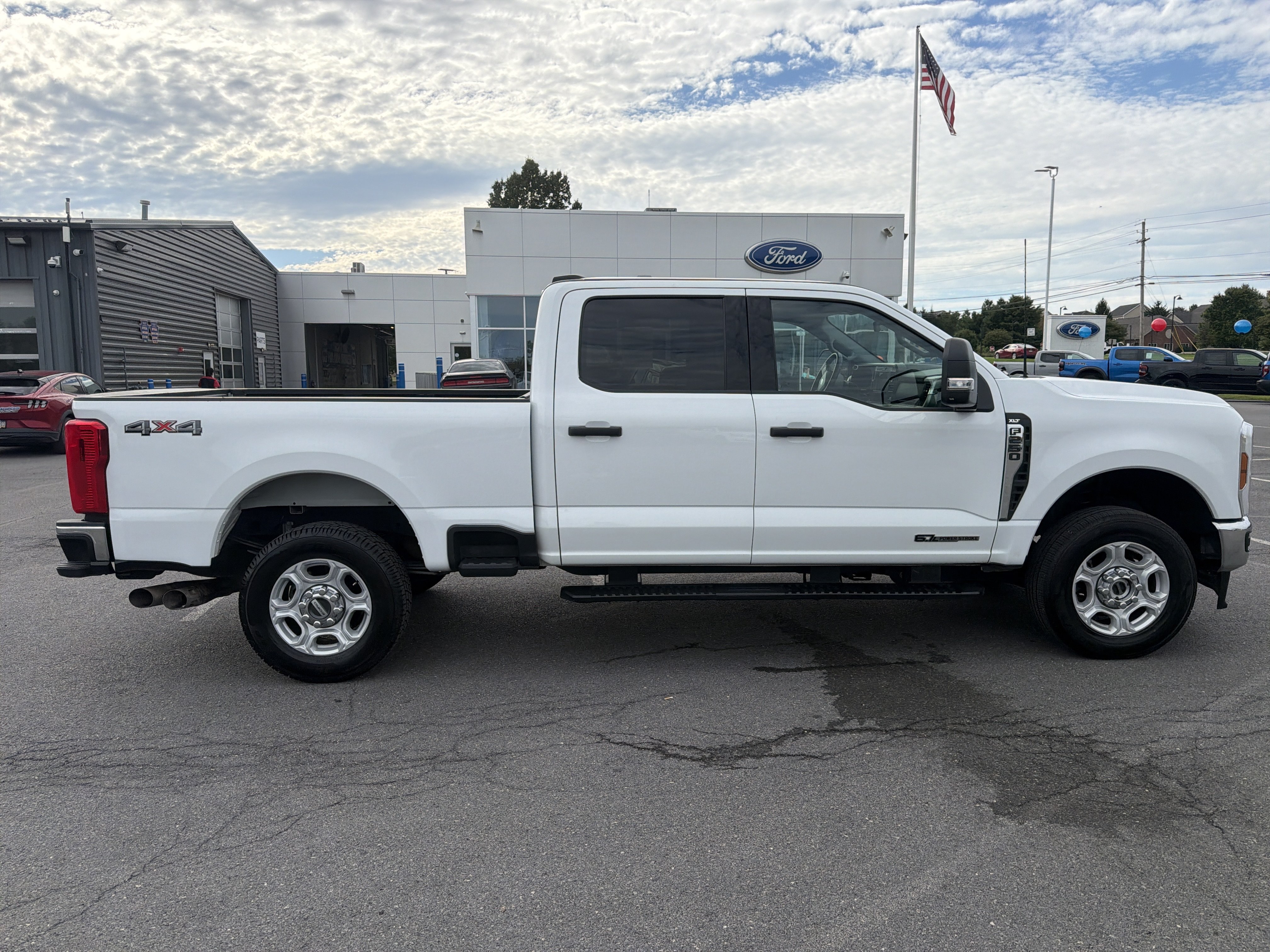 Certified 2025 Ford F250 XLT AWD/4WD image 2