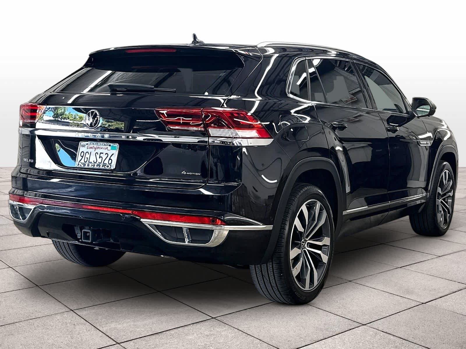 Used 2023 Volkswagen Atlas Cross Sport SEL Premium R-Line AWD/4WD image 10