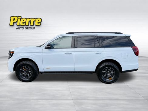 Certified 2025 Ford Expedition Tremor AWD/4WD image 4