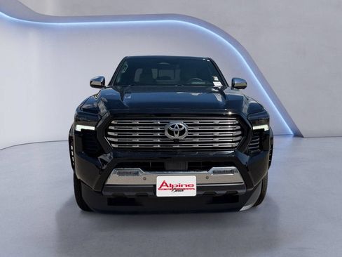 Used 2024 Toyota Tacoma Limited AWD/4WD image 8