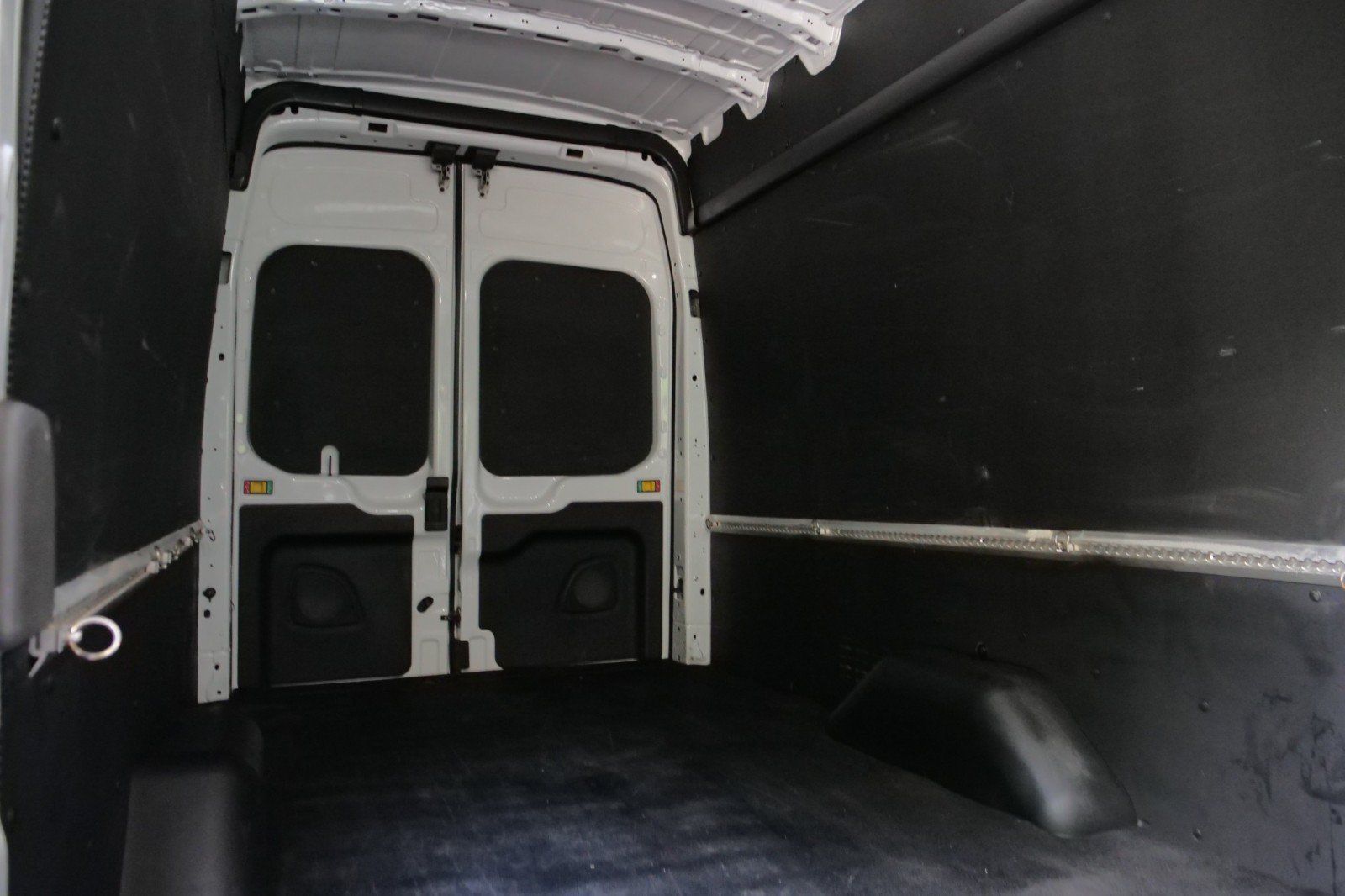 Used 2025 Ford Transit 350 148 High Roof Extended w/ Load Area Protection Package RWD image 15
