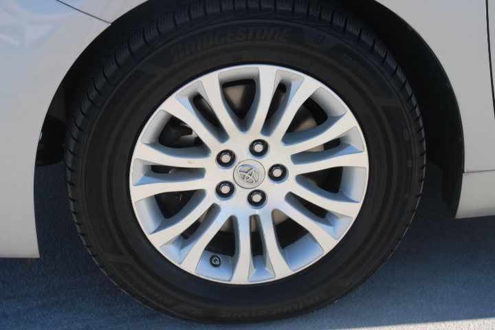 Used 2013 Toyota Sienna XLE FWD image 9