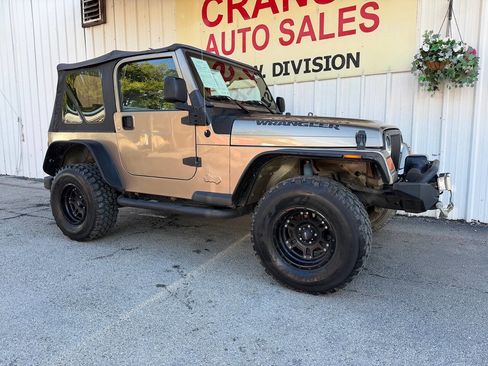 Used 2003 Jeep Wrangler X AWD/4WD image 2