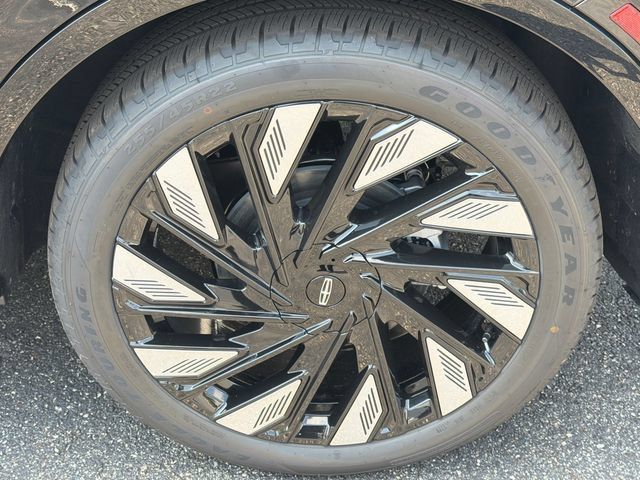 New 2026 Lincoln Nautilus Reserve w/ Jet Appearance Package AWD/4WD image 20
