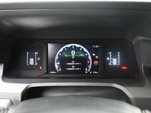 Used 2025 Toyota 4Runner SR5 AWD/4WD image 10