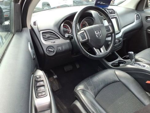 Used 2020 Dodge Journey Crossroad FWD image 21