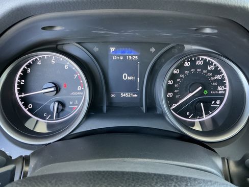 Certified 2024 Toyota Camry SE image 8