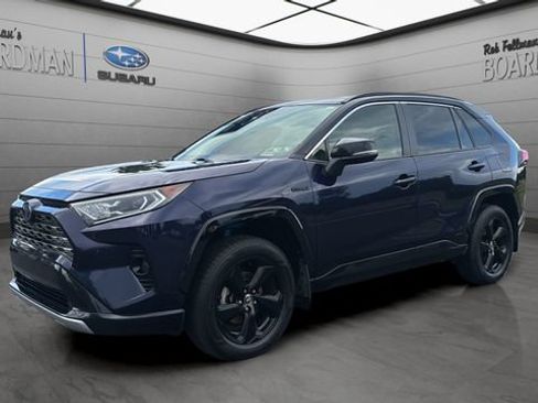 Used 2020 Toyota RAV4 XSE AWD/4WD image 10