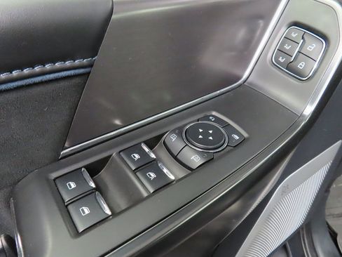 Used 2024 Ford F150 Platinum w/ FX4 Off-Road Package image 73