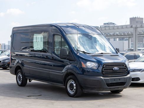 Used 2019 Ford Transit 250 148 Medium Roof image 3