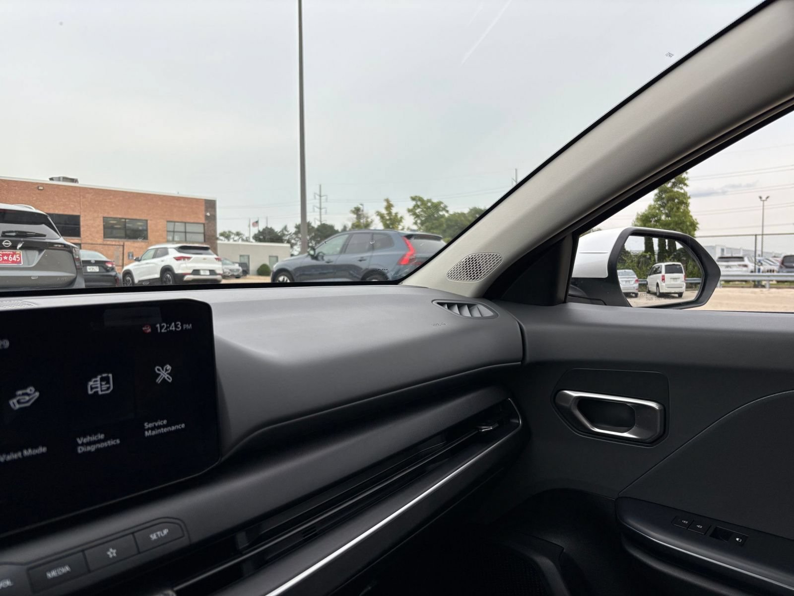 Used 2025 Kia K4 FWD image 32