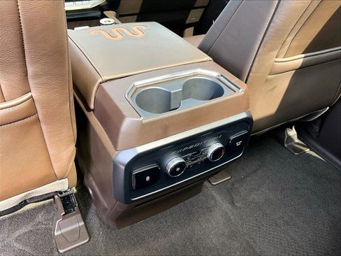 Used 2022 Ford Expedition King Ranch image 23