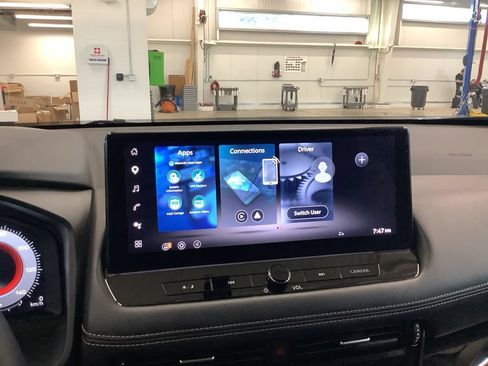 Used 2026 Nissan Rogue SL AWD/4WD image 14