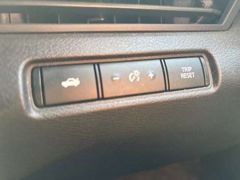 Used 2022 Nissan Altima 2.5 SV image 22