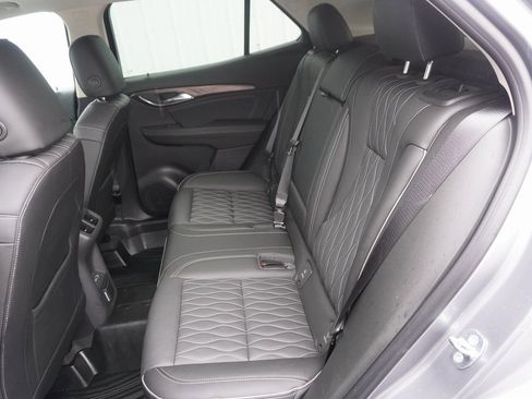 Used 2022 Buick Envision Avenir w/ Safety Package image 35