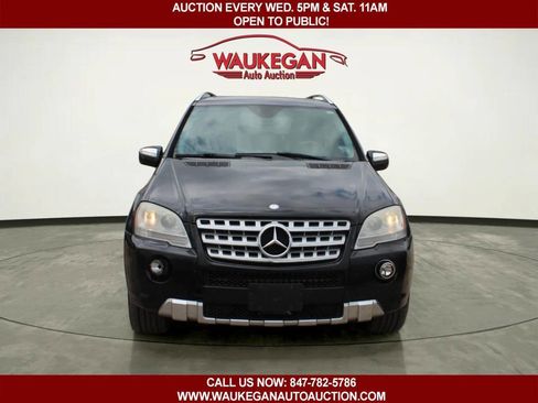 Used 2009 Mercedes-Benz ML 550 4MATIC image 2