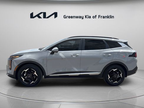 New 2027 Kia Sportage EX FWD image 4