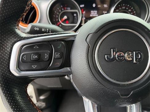 Certified 2022 Jeep Gladiator Mojave w/ LED Lighting Group image 25