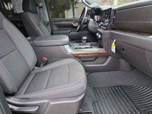 Used 2024 GMC Sierra 1500 Elevation w/ X31 Off-Road Package image 10