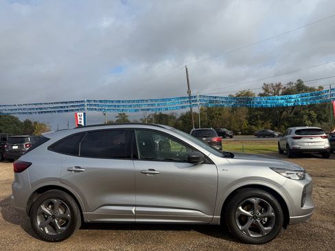 Used 2024 Ford Escape ST-Line image 35
