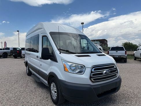 Used 2016 Ford Transit 350 XLT RWD image 1
