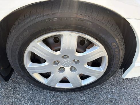 Used 2011 Honda Civic LX image 21