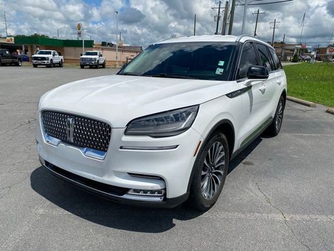 Used 2020 Lincoln Aviator Reserve w/ Elements Package Plus RWD image 3