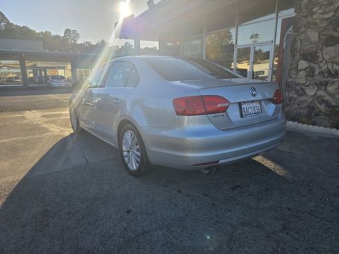 Used 2014 Volkswagen Jetta SEL image 7