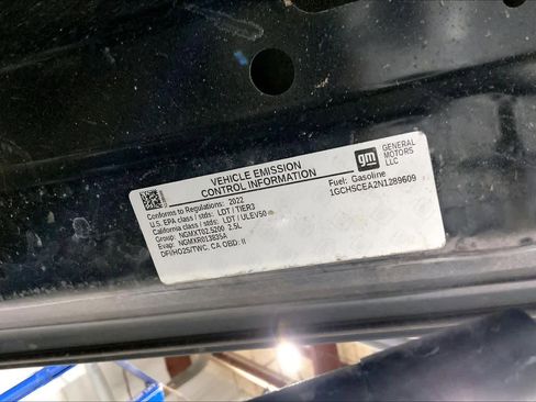 Used 2022 Chevrolet Colorado LT w/ Fleet Safety Package image 32