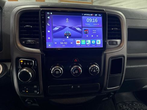 Used 2016 RAM 1500 Express w/ Black Ram 1500 Express Group image 18