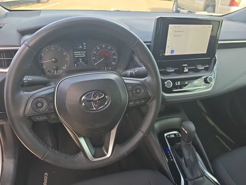 Used 2024 Toyota Corolla SE image 15