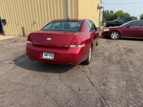 Used 2014 Chevrolet Impala LT w/ LT Sunroof Package image 9