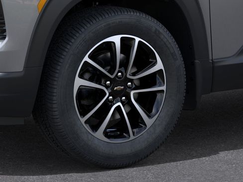 New 2026 Chevrolet TrailBlazer LT w/ LT Cold Weather Package AWD/4WD image 9
