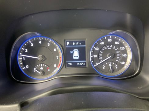Used 2021 Hyundai Kona SE image 11