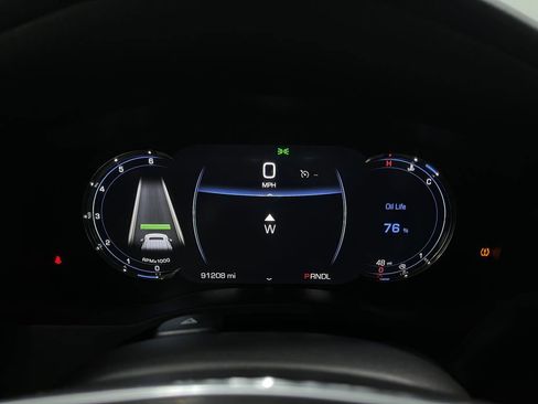 Used 2018 Cadillac Escalade ESV Luxury image 25