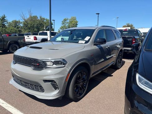 Used 2025 Dodge Durango GT AWD/4WD image 4