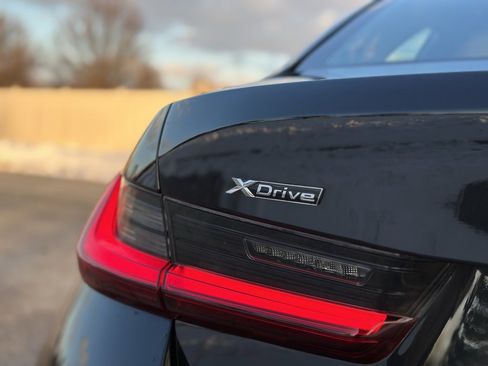 Used 2023 BMW 330i xDrive 330i xDrive w/ Premium Package image 14