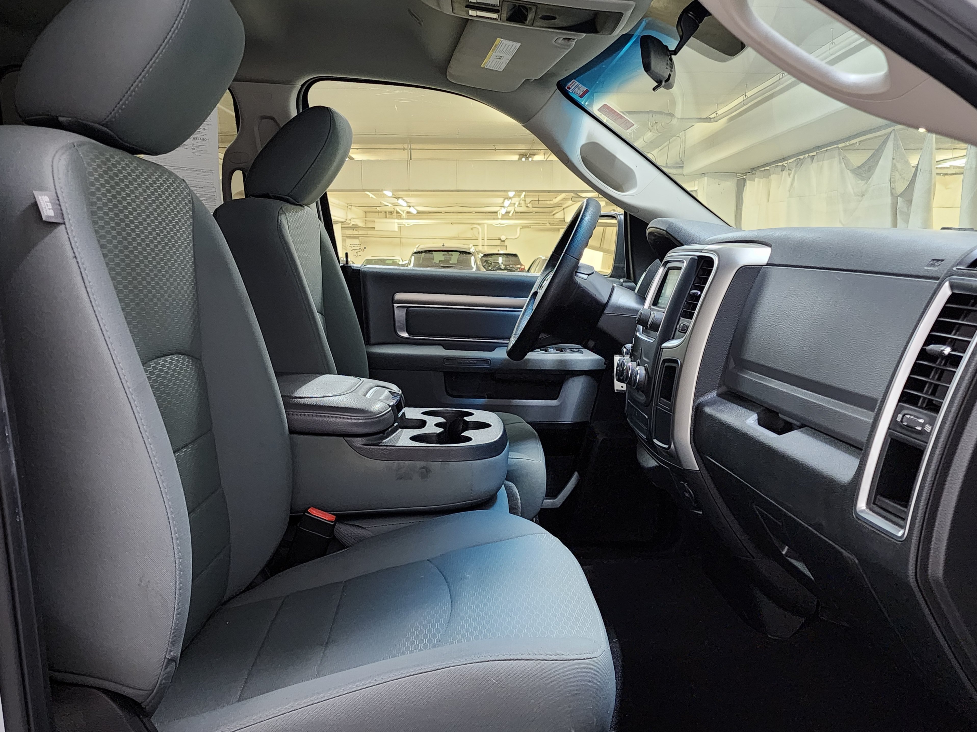 Used 2019 RAM 1500 Classic SLT AWD/4WD image 25